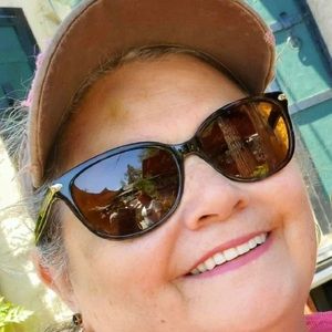 Meet your Posher, Dianne